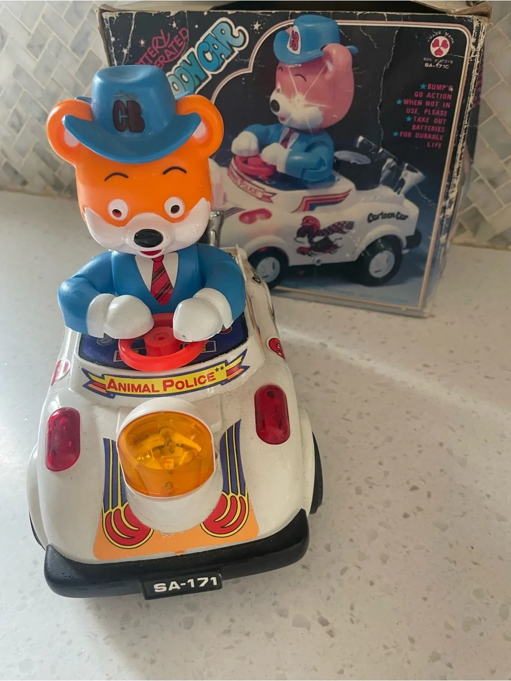 Vintage Cartoon Car Animal Police w/ Bear Plastic Battery Operated Toy W/ Box